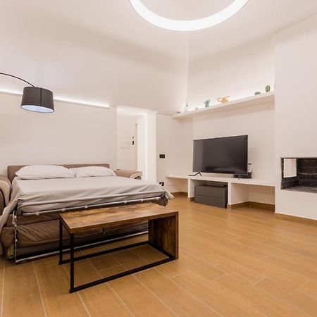 Exclusive Parking Flat X 4 Near Metro 1 Salvator Rosa Apartment Naples Luaran gambar