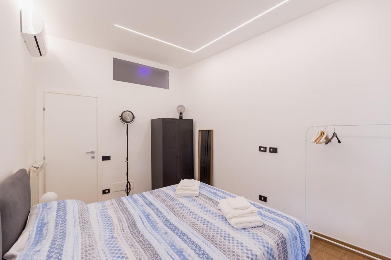 Exclusive Parking Flat X 4 Near Metro 1 Salvator Rosa Apartment Naples Luaran gambar
