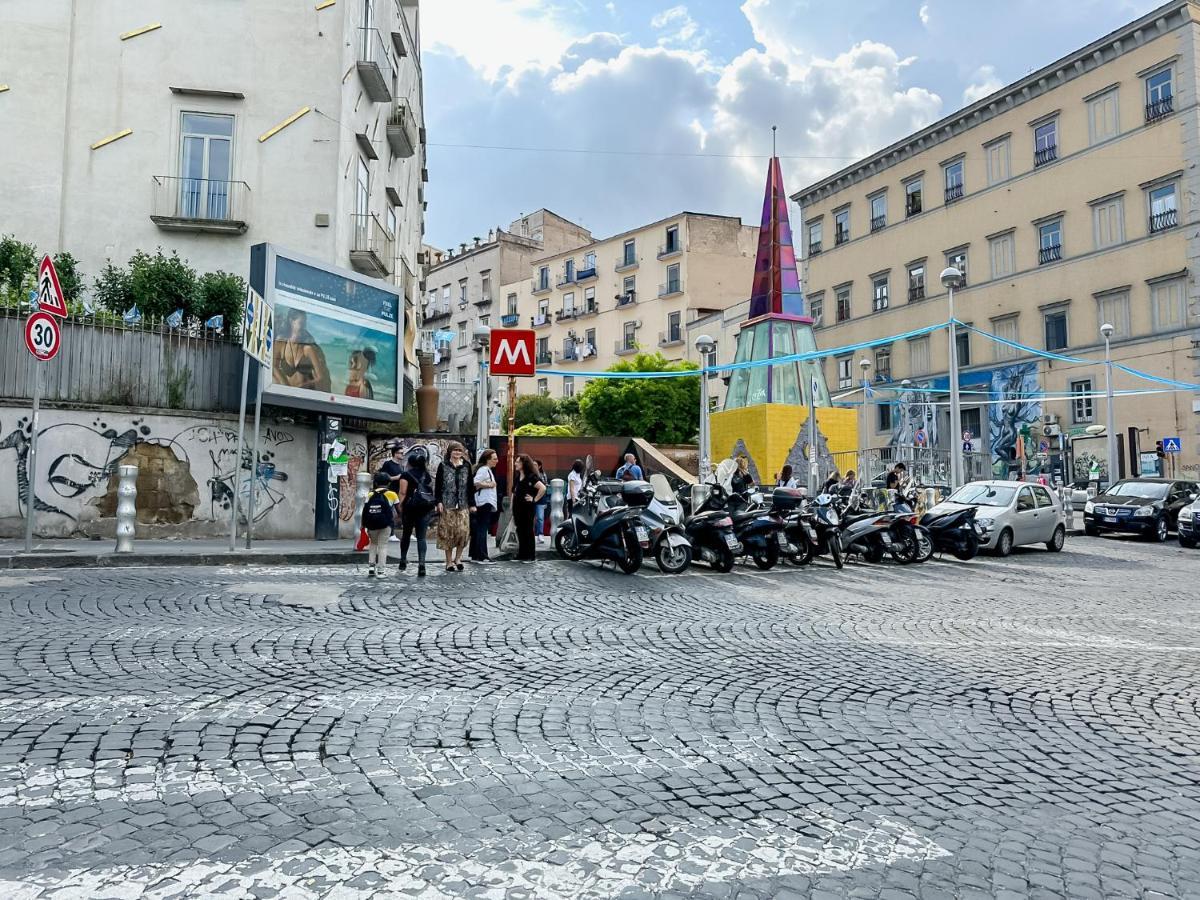 Exclusive Parking Flat X 4 Near Metro 1 Salvator Rosa Apartment Naples Luaran gambar