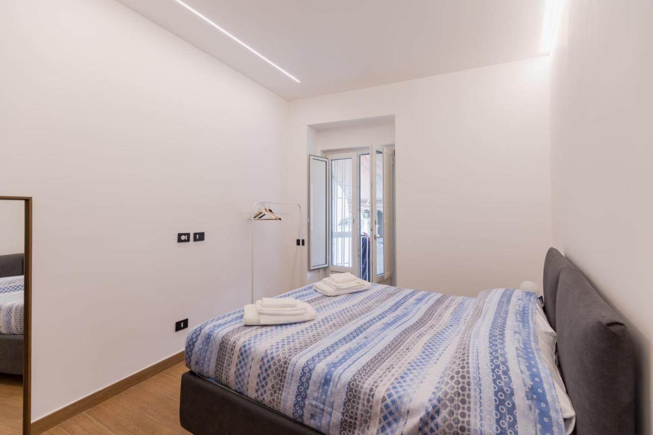 Exclusive Parking Flat X 4 Near Metro 1 Salvator Rosa Apartment Naples Luaran gambar