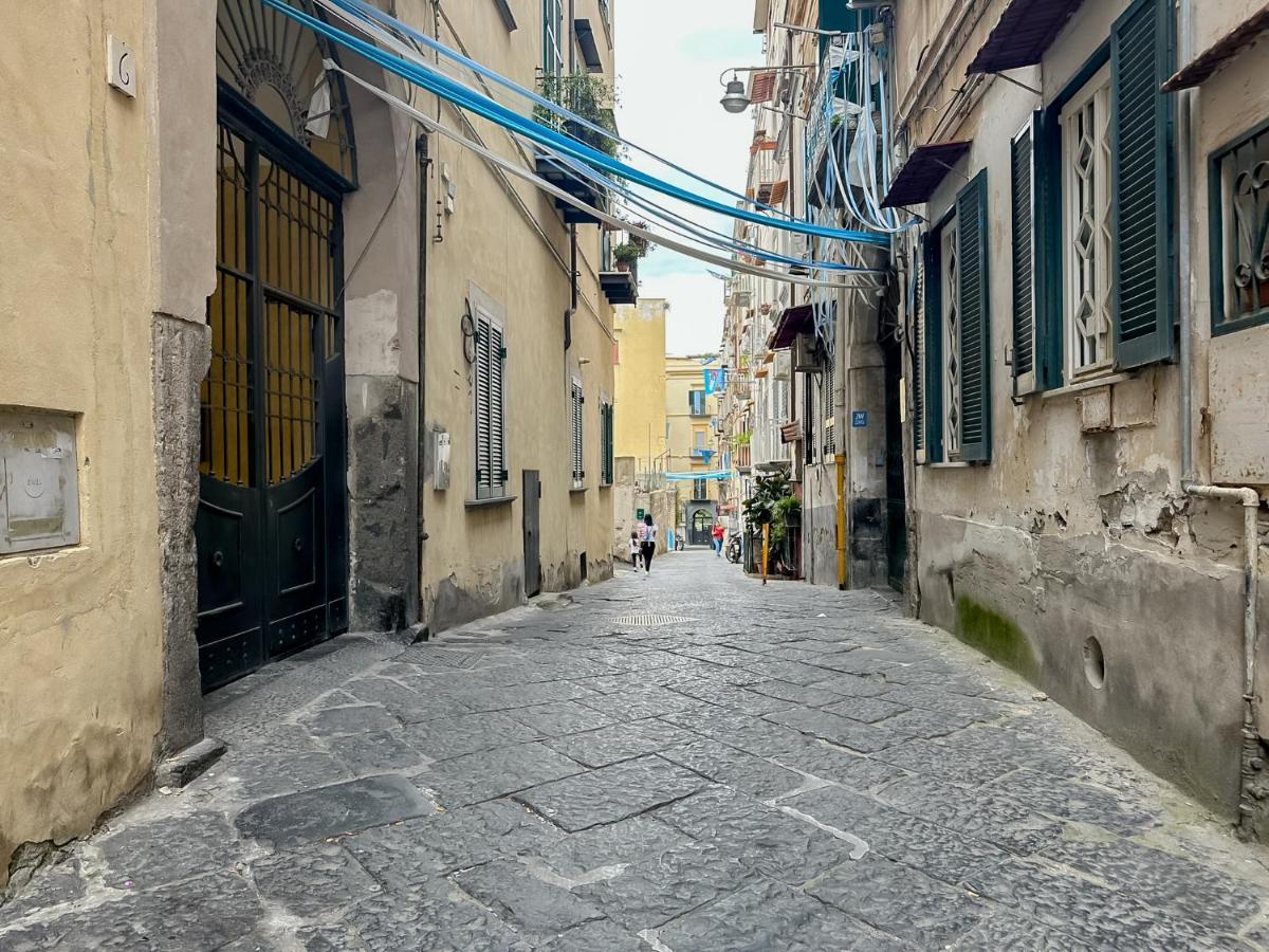 Exclusive Parking Flat X 4 Near Metro 1 Salvator Rosa Apartment Naples Luaran gambar