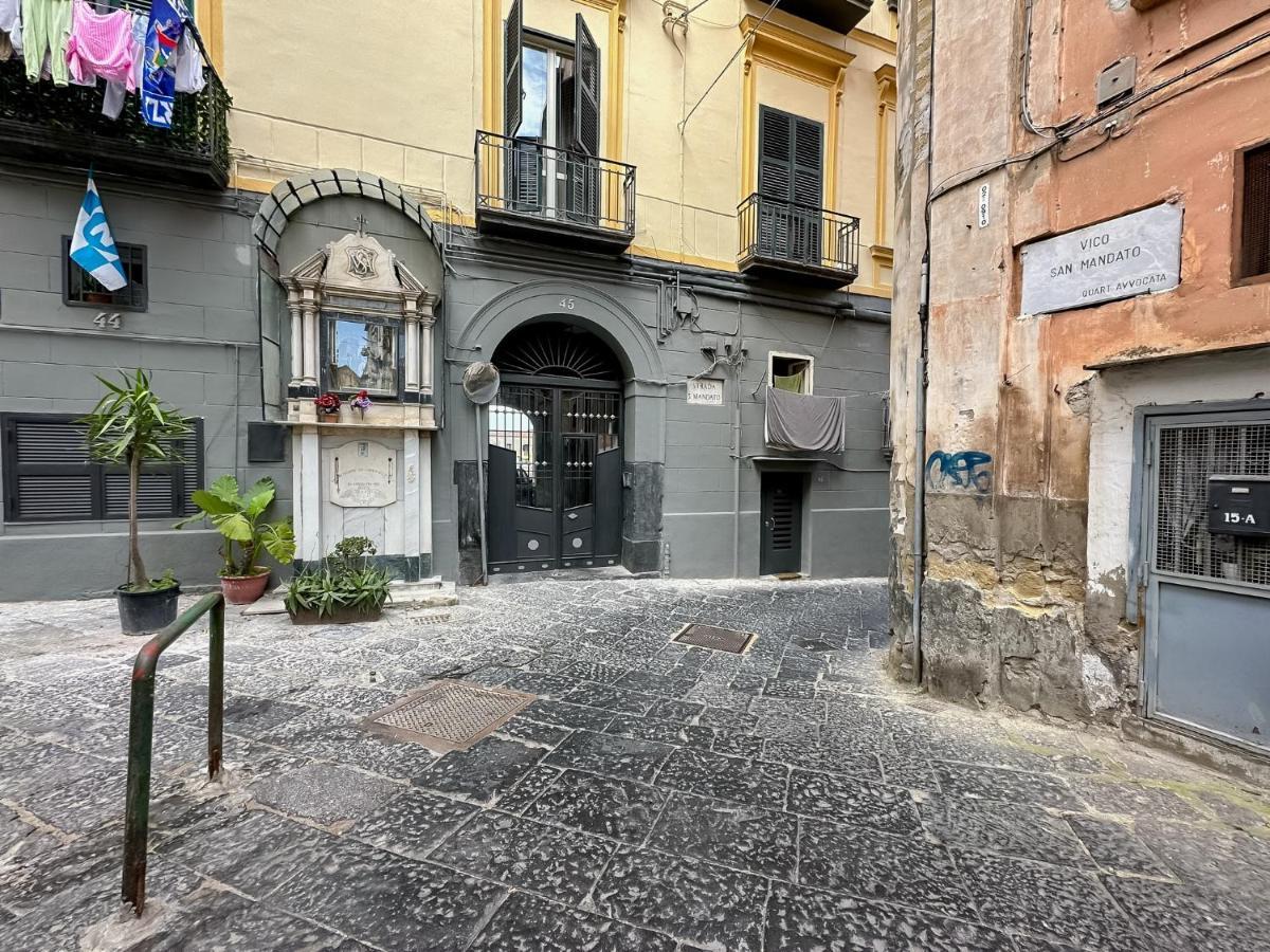 Exclusive Parking Flat X 4 Near Metro 1 Salvator Rosa Apartment Naples Luaran gambar