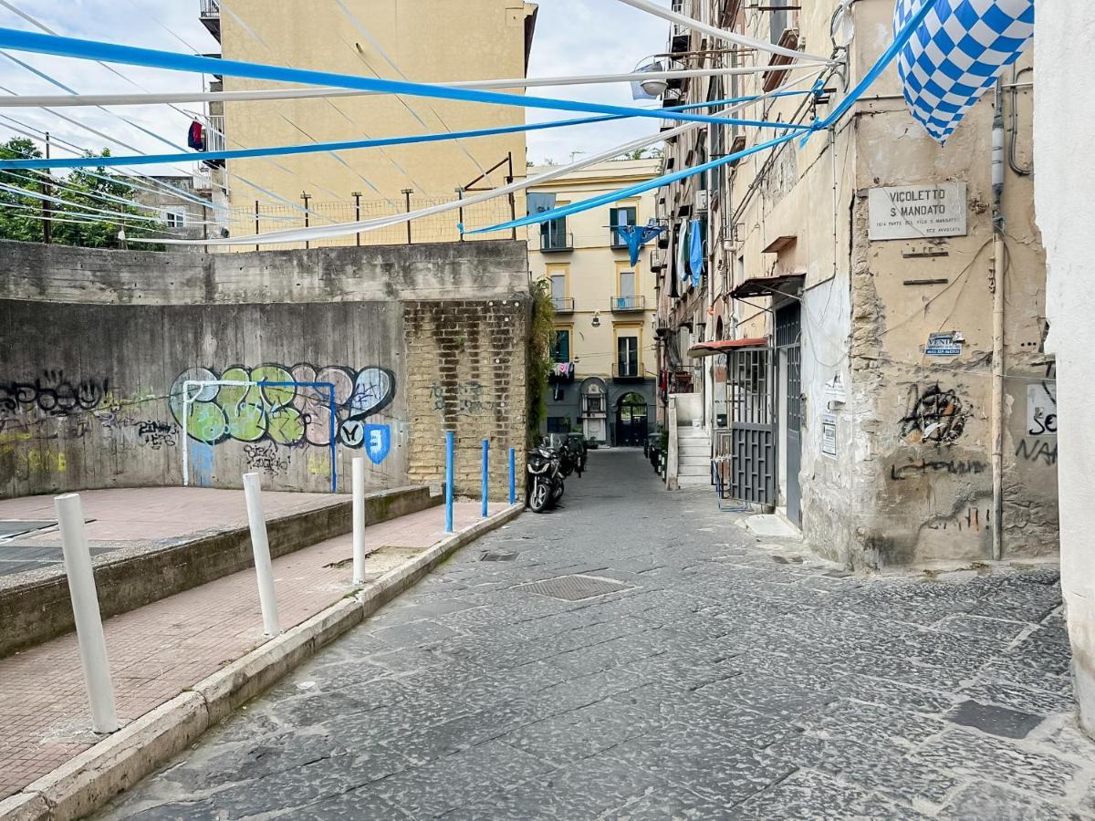 Exclusive Parking Flat X 4 Near Metro 1 Salvator Rosa Apartment Naples Luaran gambar