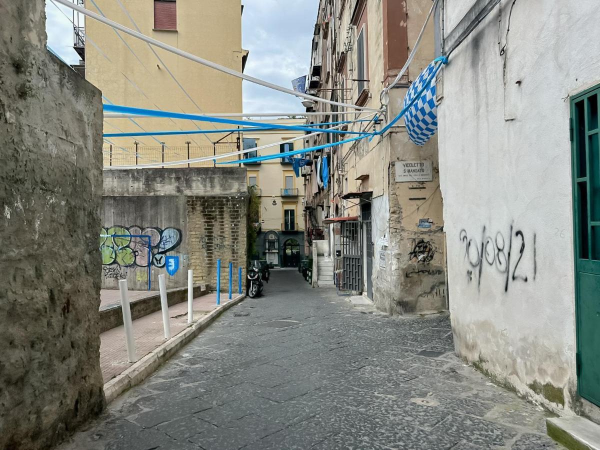 Exclusive Parking Flat X 4 Near Metro 1 Salvator Rosa Apartment Naples Luaran gambar