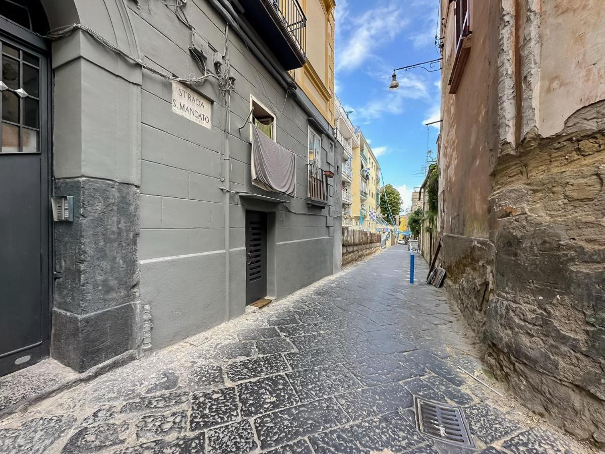 Exclusive Parking Flat X 4 Near Metro 1 Salvator Rosa Apartment Naples Luaran gambar