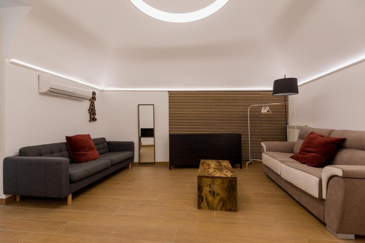 Exclusive Parking Flat X 4 Near Metro 1 Salvator Rosa Apartment Naples Luaran gambar