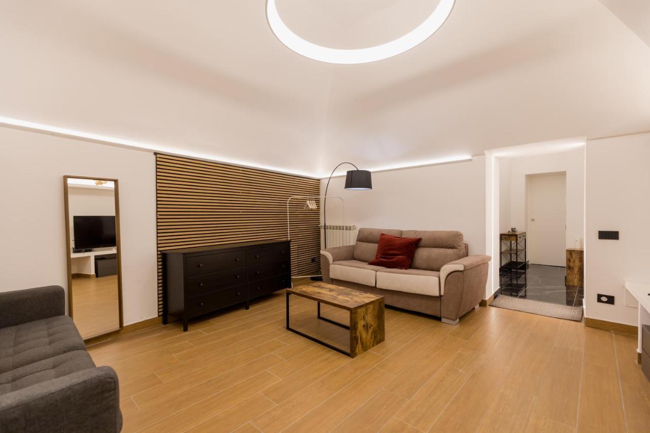 Exclusive Parking Flat X 4 Near Metro 1 Salvator Rosa Apartment Naples Luaran gambar