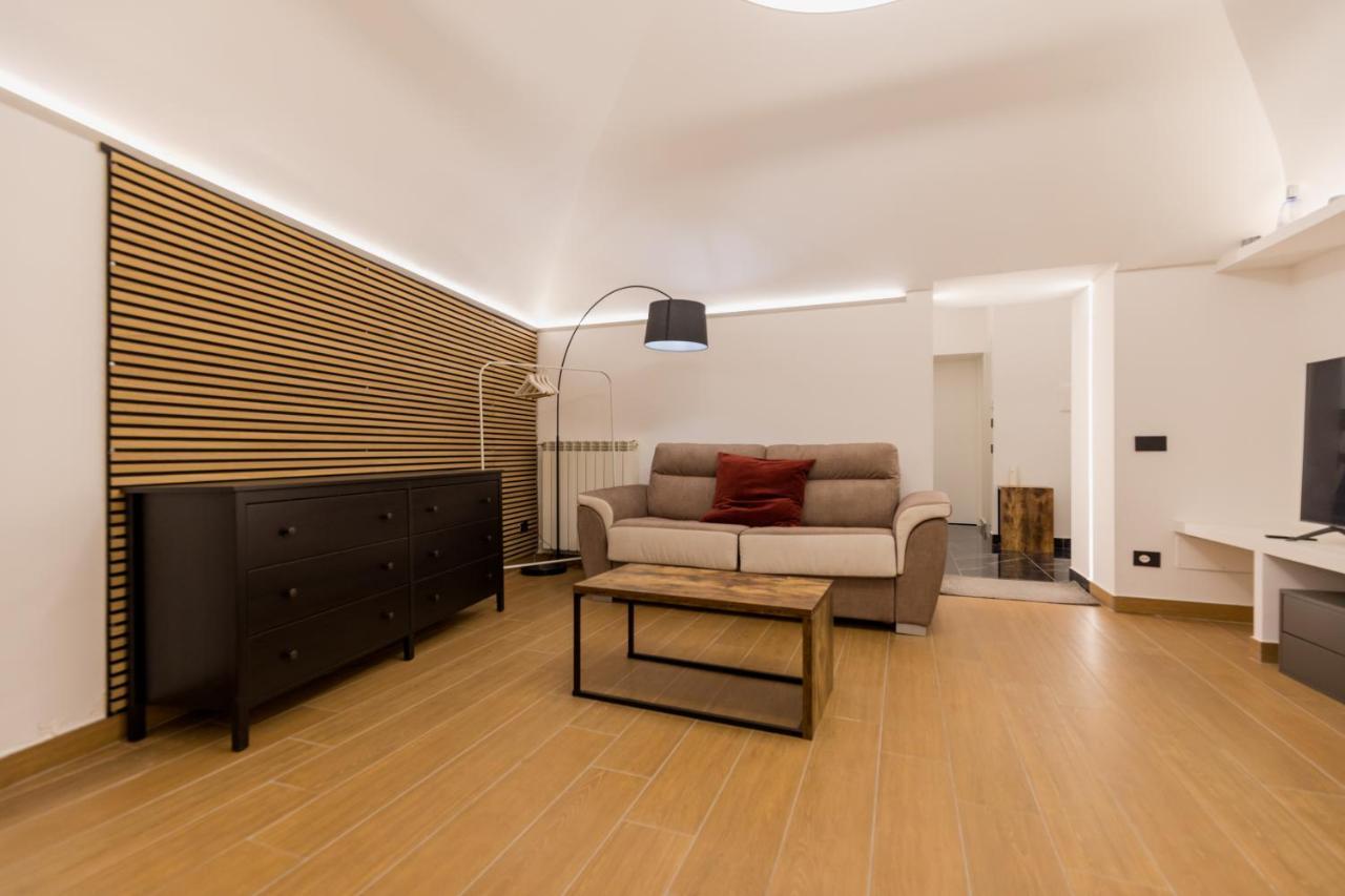Exclusive Parking Flat X 4 Near Metro 1 Salvator Rosa Apartment Naples Luaran gambar